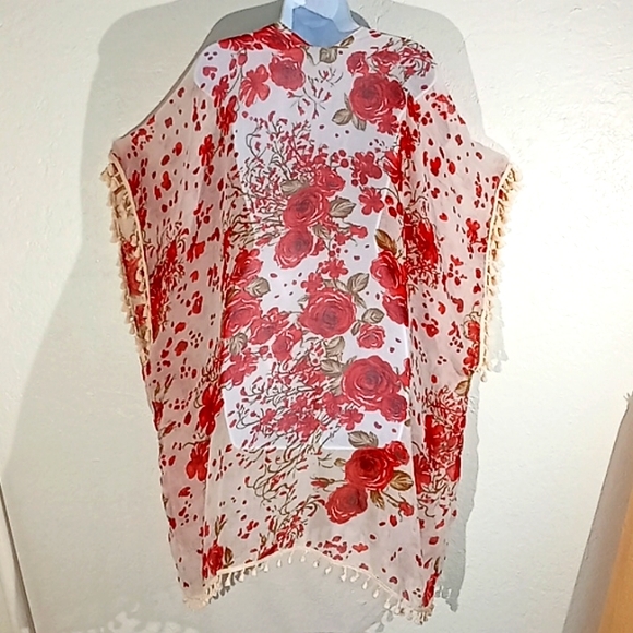 Heimish Atlantic Rose Tassel Kimono - Picture 5 of 9